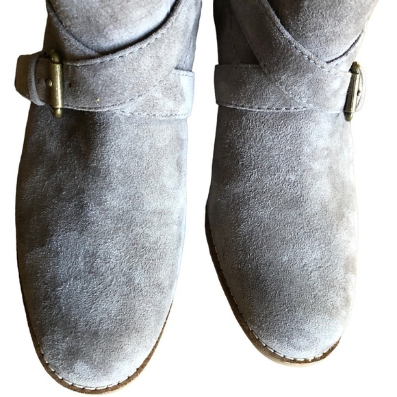 Cole Haan Jensynn Grey Suede Wrapped Buckle Booties Chunky Heel 7 - Picture 1 of 11